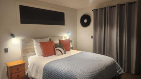 Private Ensuite Room in Lake Hayes Estate
